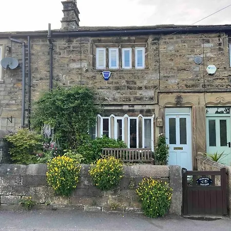 17Th Century Cottage With Hidden Garden Steeton Exterior foto