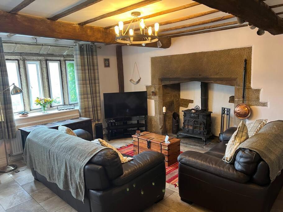 17th Century With Hidden Garden Holiday home *